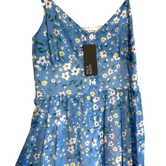 NWT Sophie &Trey Floral Blue Dress Size Medium - Picture 3 of 5